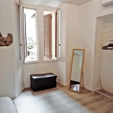 Διαμέρισμα Piazza Roma Next And Station By Revenue House