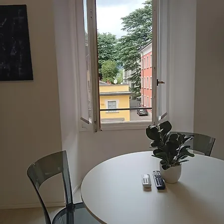 Appartement Piazza Roma Next And Station By Revenue House Como