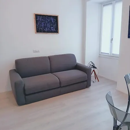 Piazza Roma Next And Station By Revenue House Como