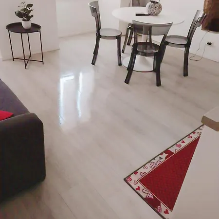 Piazza Roma Next And Station By Revenue House Apartment Como