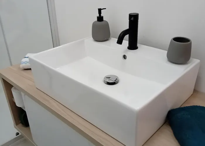 Apartamento Piazza Roma Next And Station By Revenue House *