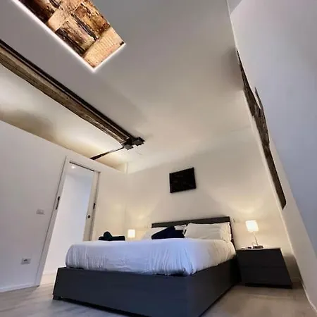 Апартаменты History Luxury By Revenue House *