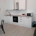 Apartament Piazza Roma Next And Station By Revenue House Como